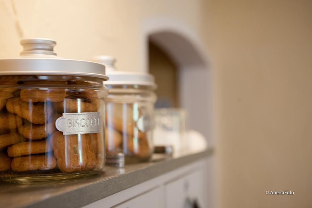 Albergo Del Lago カパルビオ エクステリア 写真
